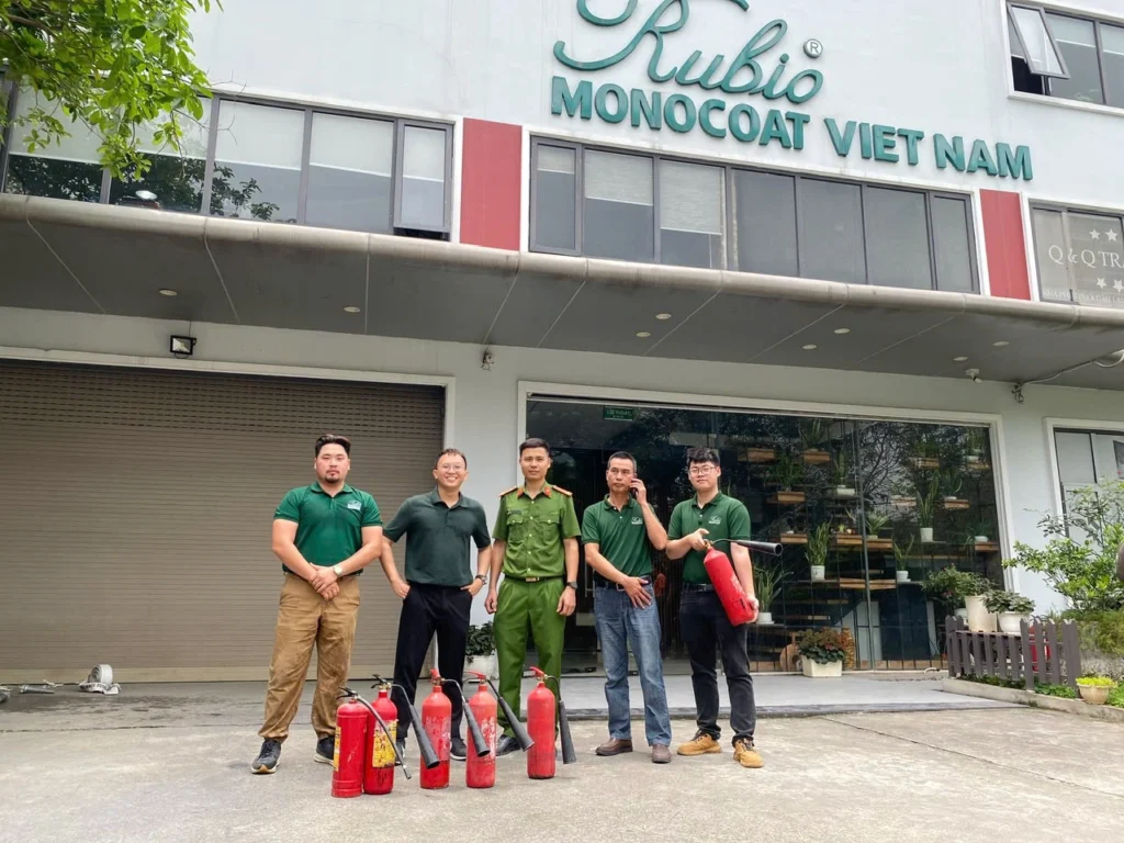 Rubio Monocoat Việt Nam trong buổi diễn tập Phòng cháy - Chữa cháy