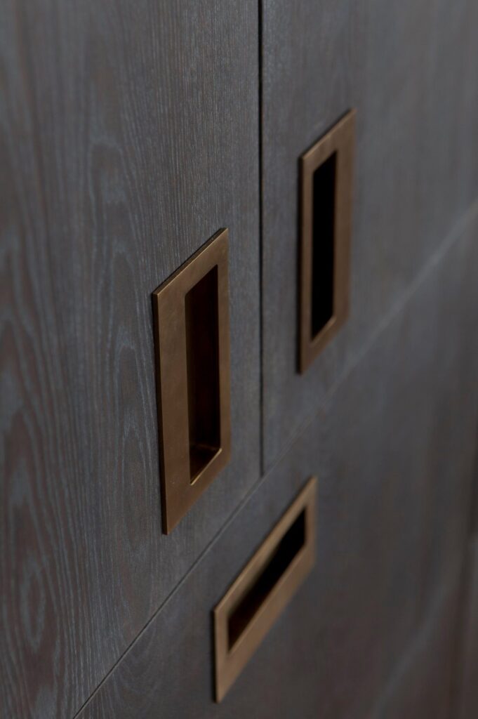 Sản phẩm sử dụng dầu gỗ tạo màu nền Precolor Easy