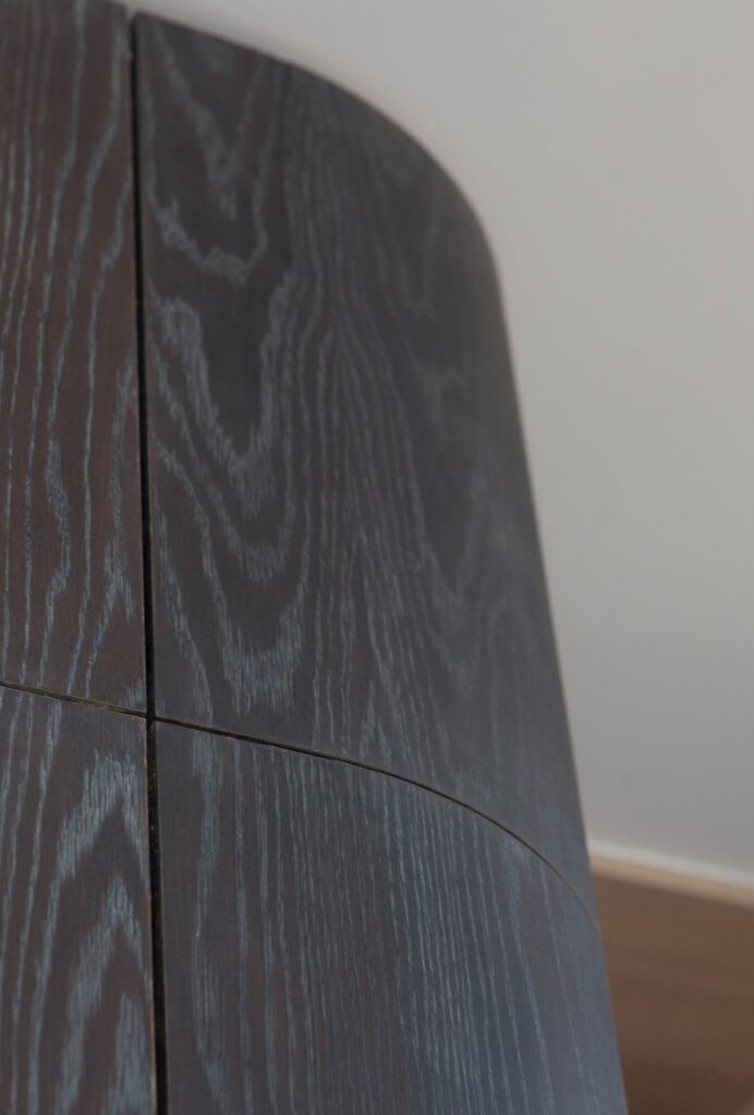 Sản phẩm sử dụng dầu gỗ tạo màu nền Precolor Easy