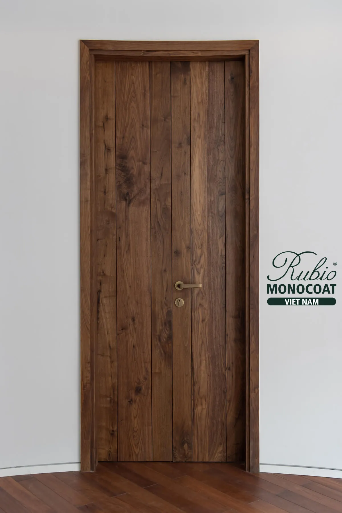 dầu lau gỗ nội thất 2C Pure x gỗ Óc chó 10