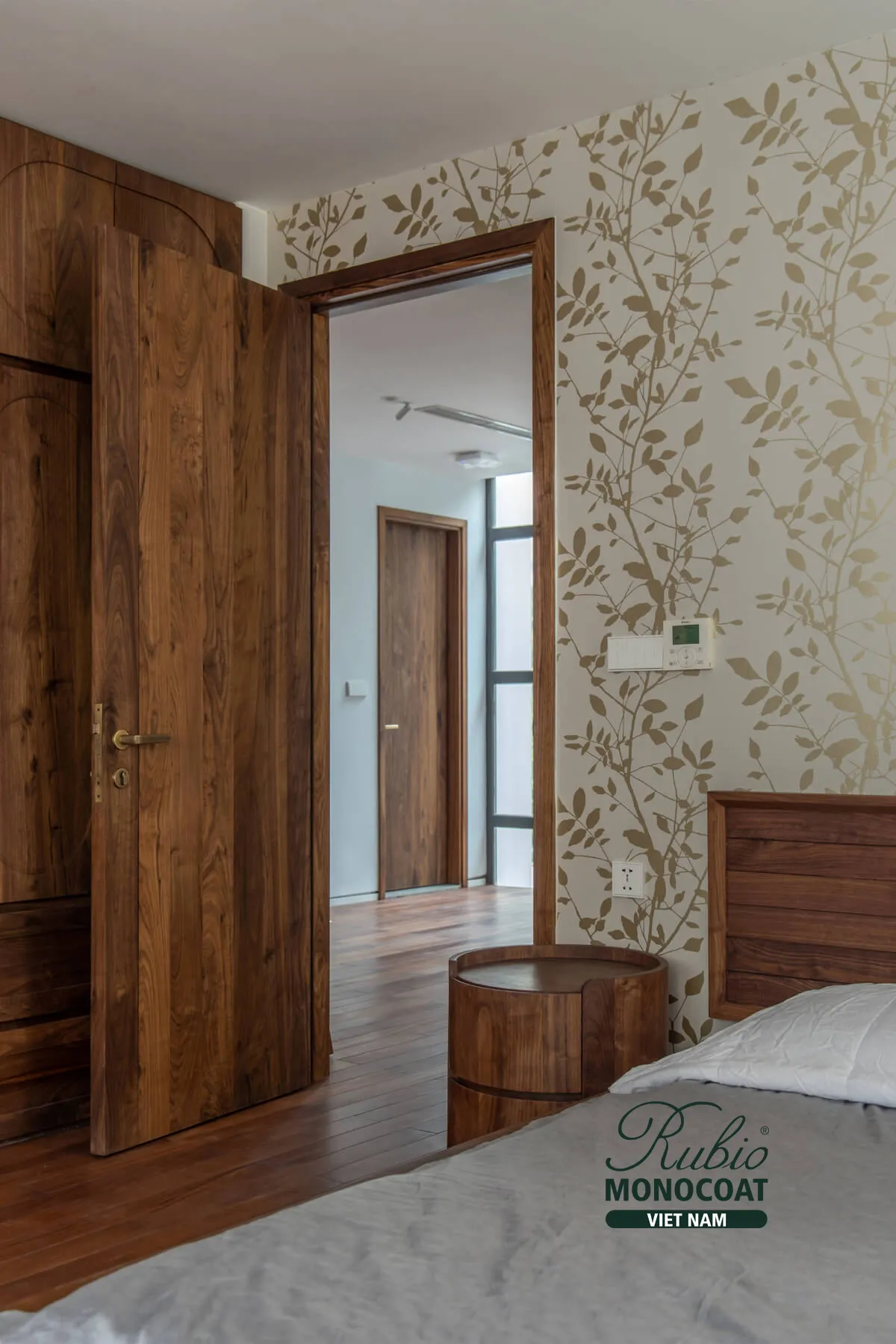 dầu lau gỗ nội thất 2C Pure x gỗ Óc chó 10