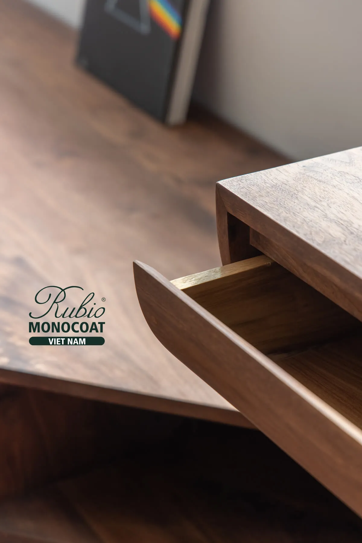 dầu lau gỗ nội thất 2C Pure x gỗ Óc chó 10