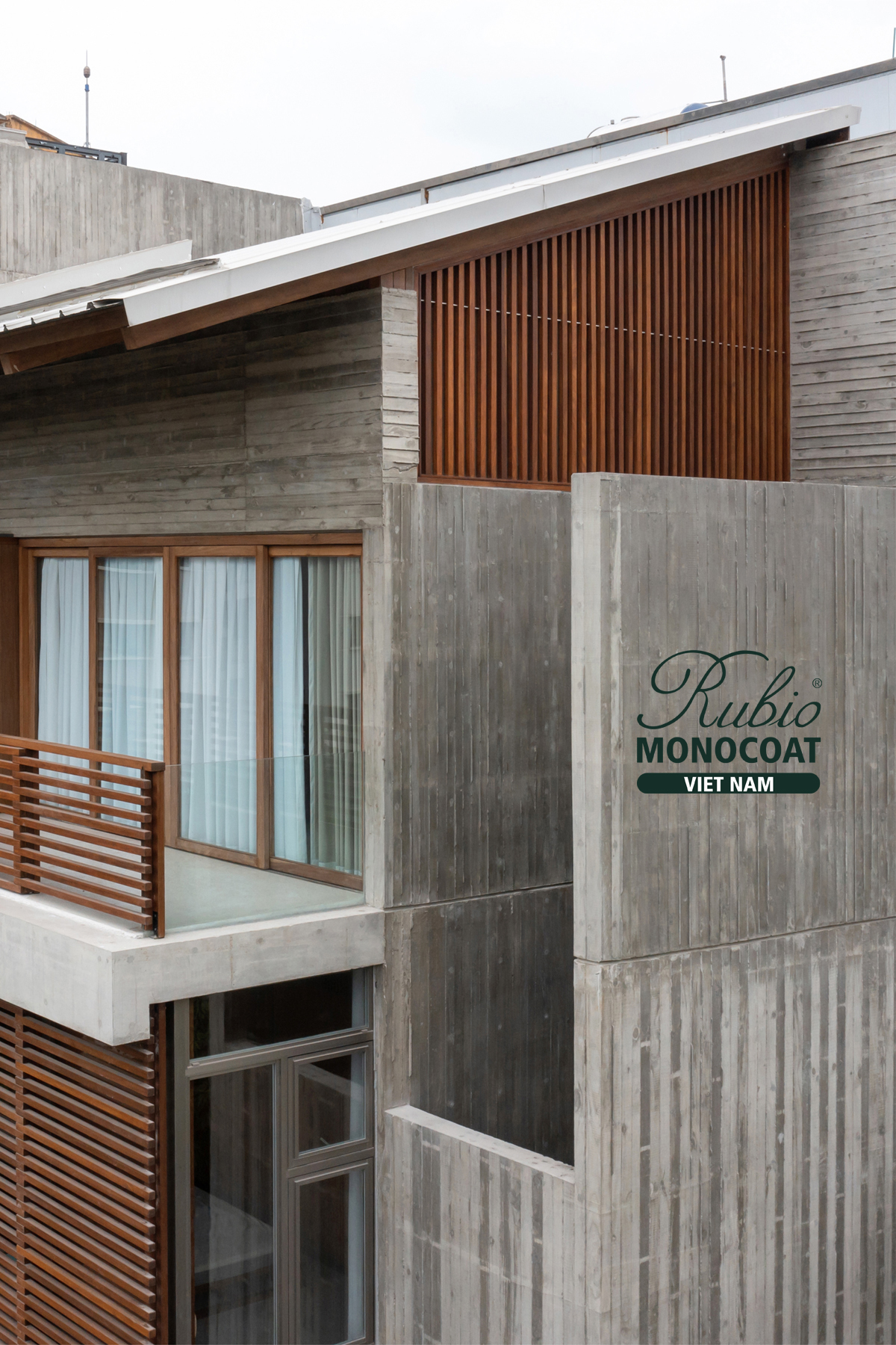 dầu gỗ ngoại thất DuroGrit Steppy Look x gỗ Teak Nam Mỹ