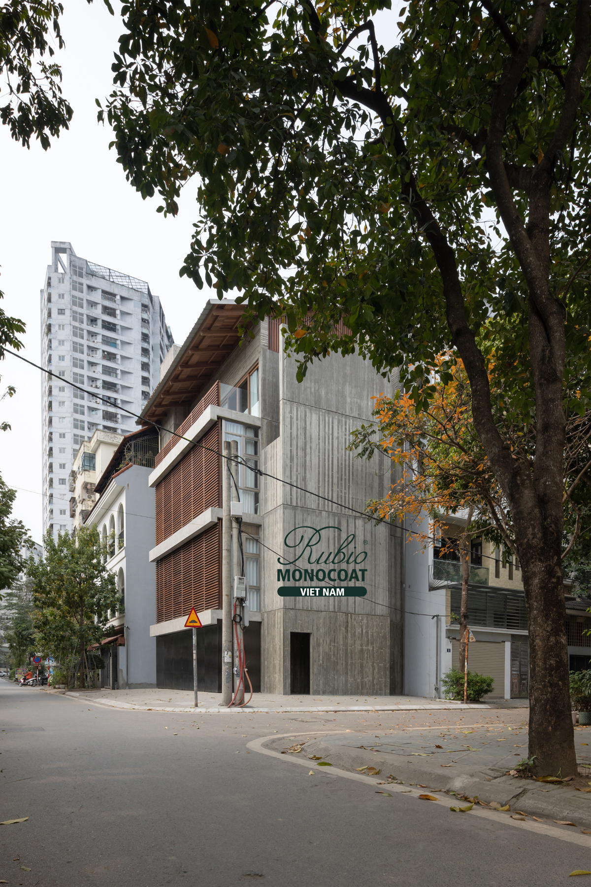 dầu gỗ ngoại thất DuroGrit Steppy Look x gỗ Teak Nam Mỹ