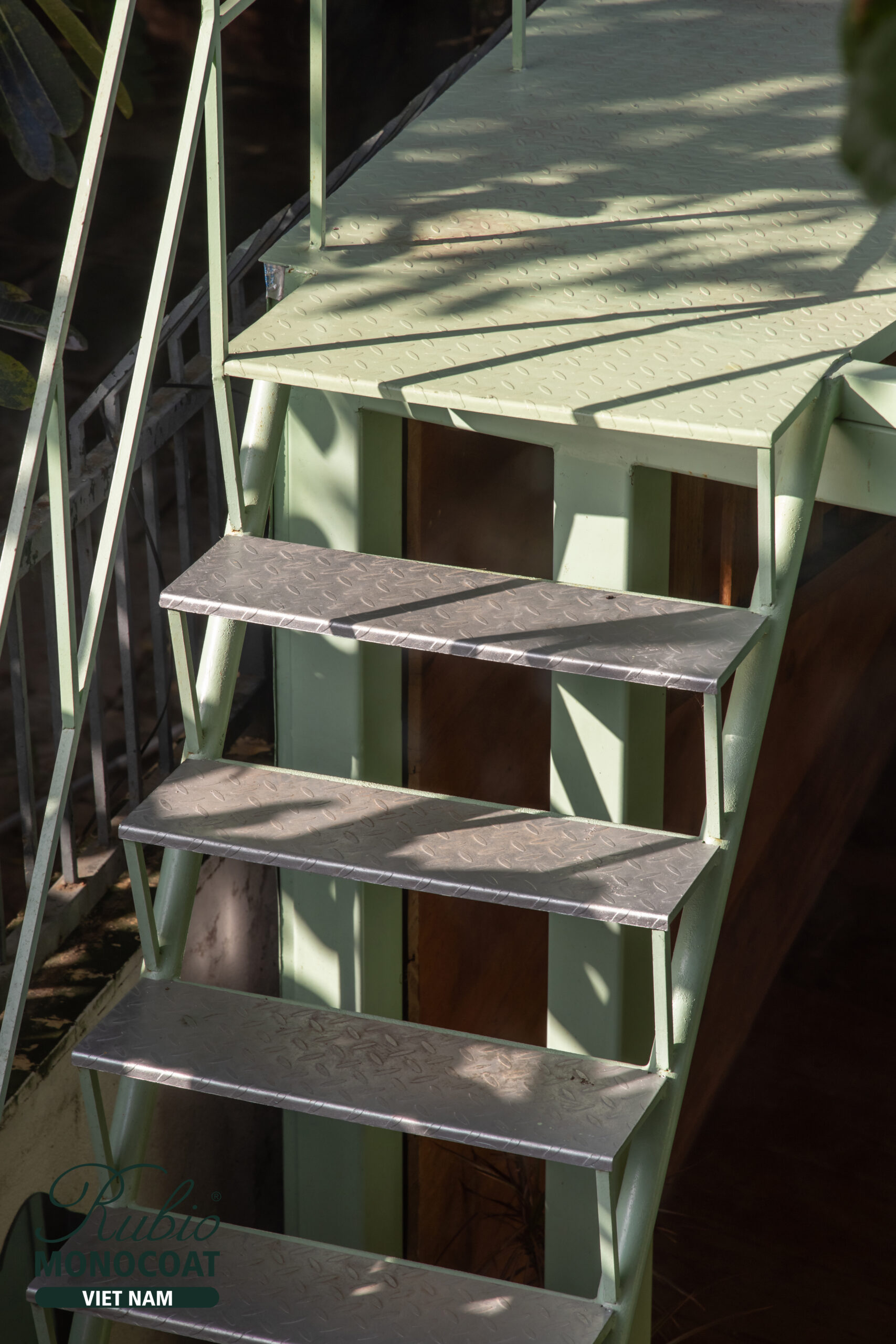 dầu lau gỗ - dino vũ