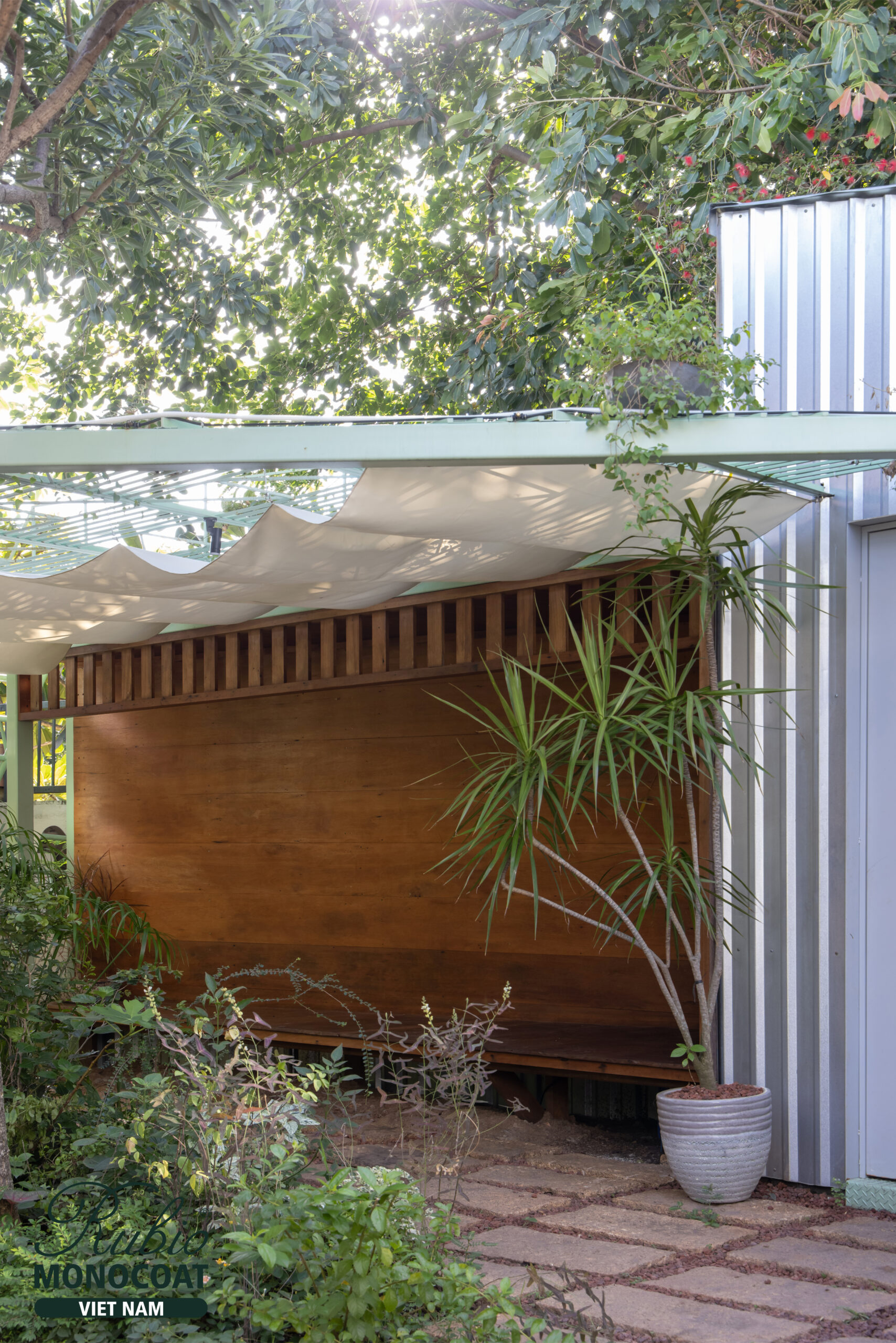 dầu lau gỗ - dino vũ