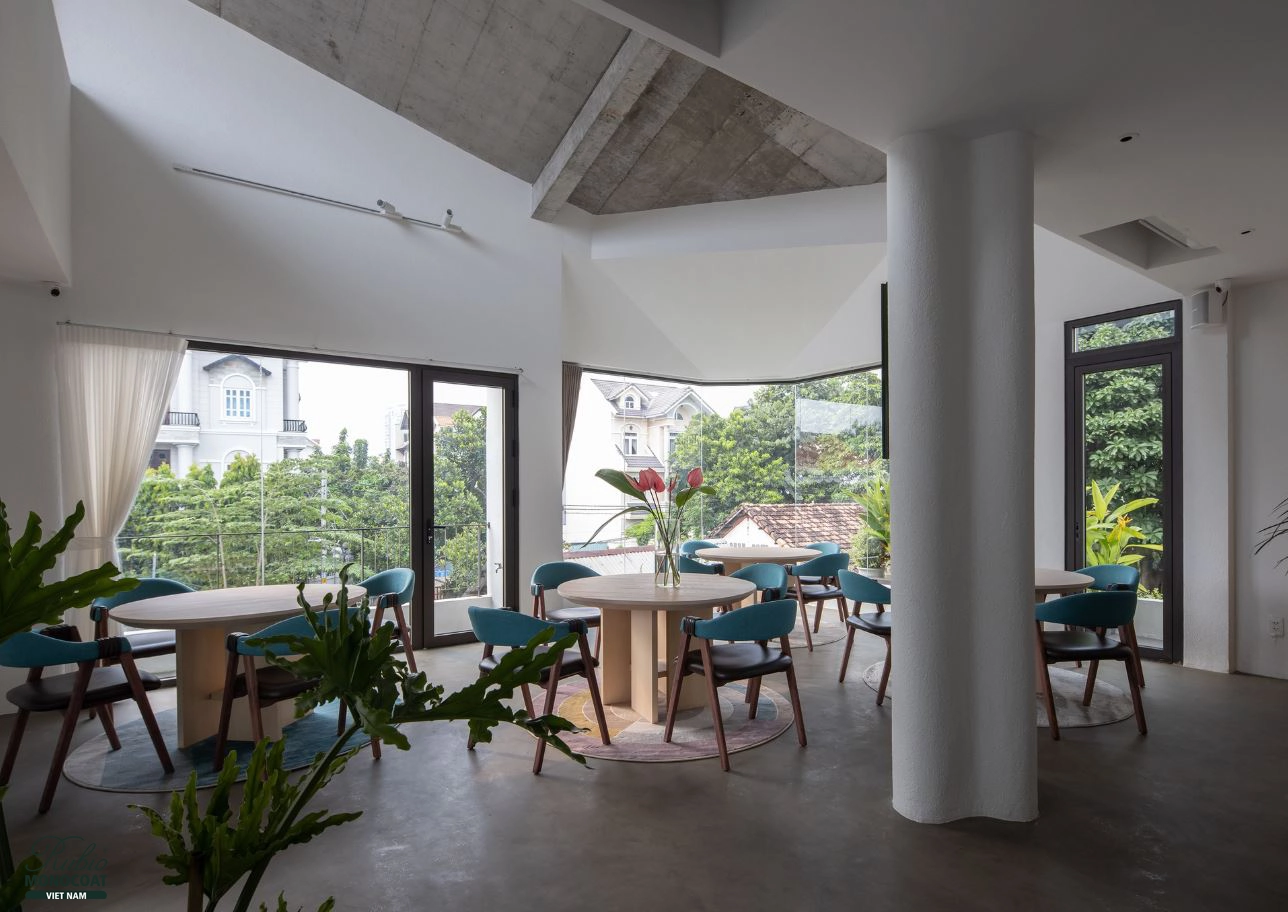 Ciel Dining Omakase - dầu lau gỗ nội thất