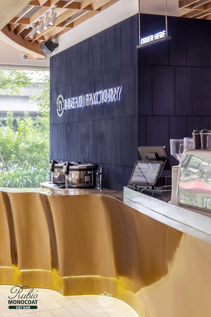 bread factory starlake dầu lau gỗ nội thất