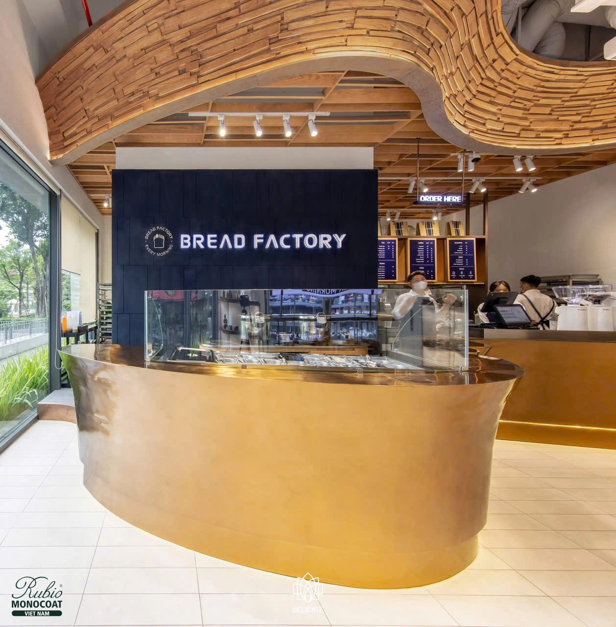 bread factory starlake dầu lau gỗ nội thất