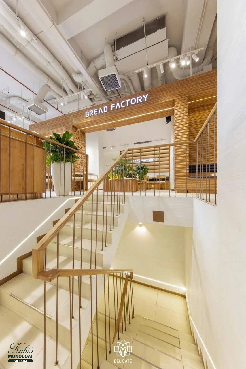 bread factory starlake dầu lau gỗ nội thất