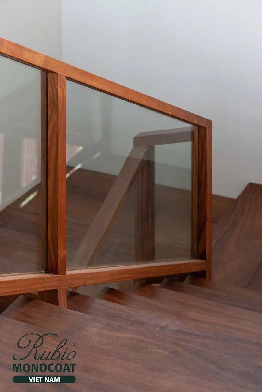 dầu lau gỗ nội thất