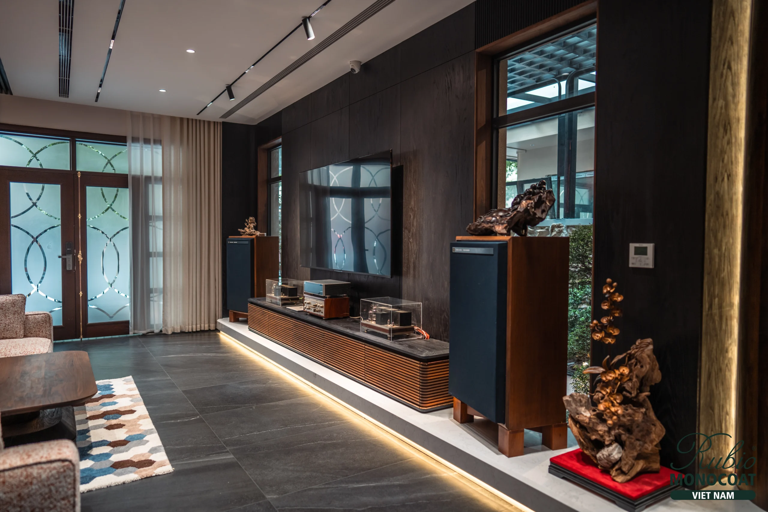 dầu lau gỗ nội thất - đảo dừa ecopark 1