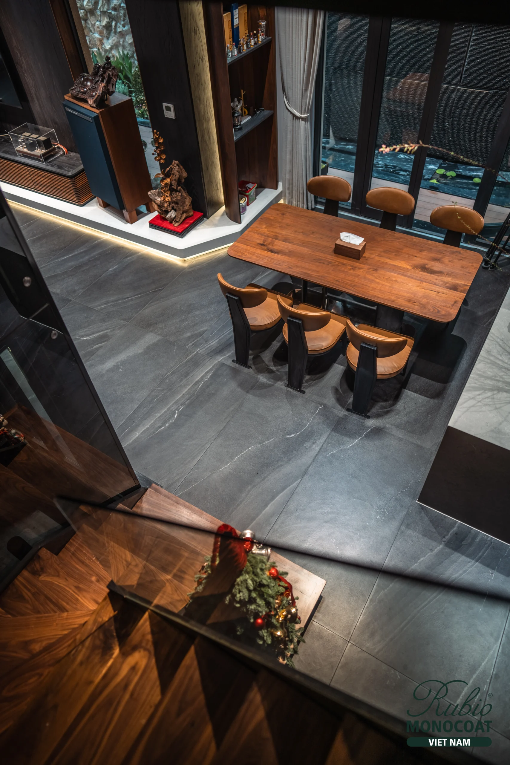 dầu lau gỗ nội thất - đảo dừa ecopark 1