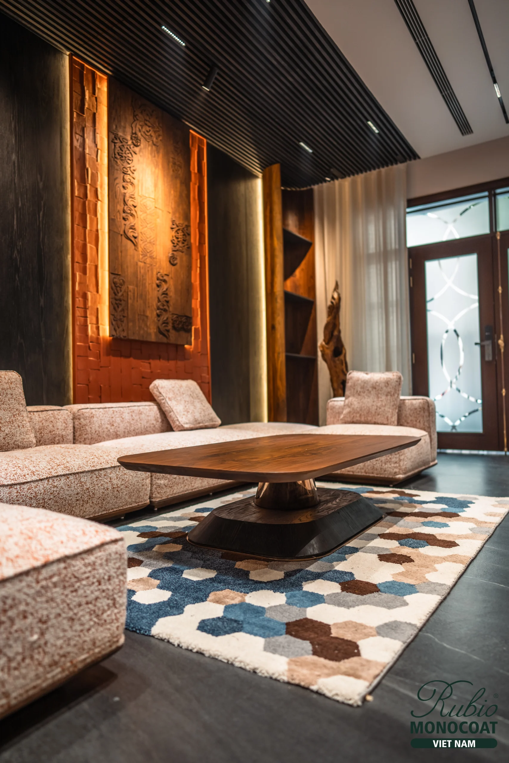 dầu lau gỗ nội thất - đảo dừa ecopark 1