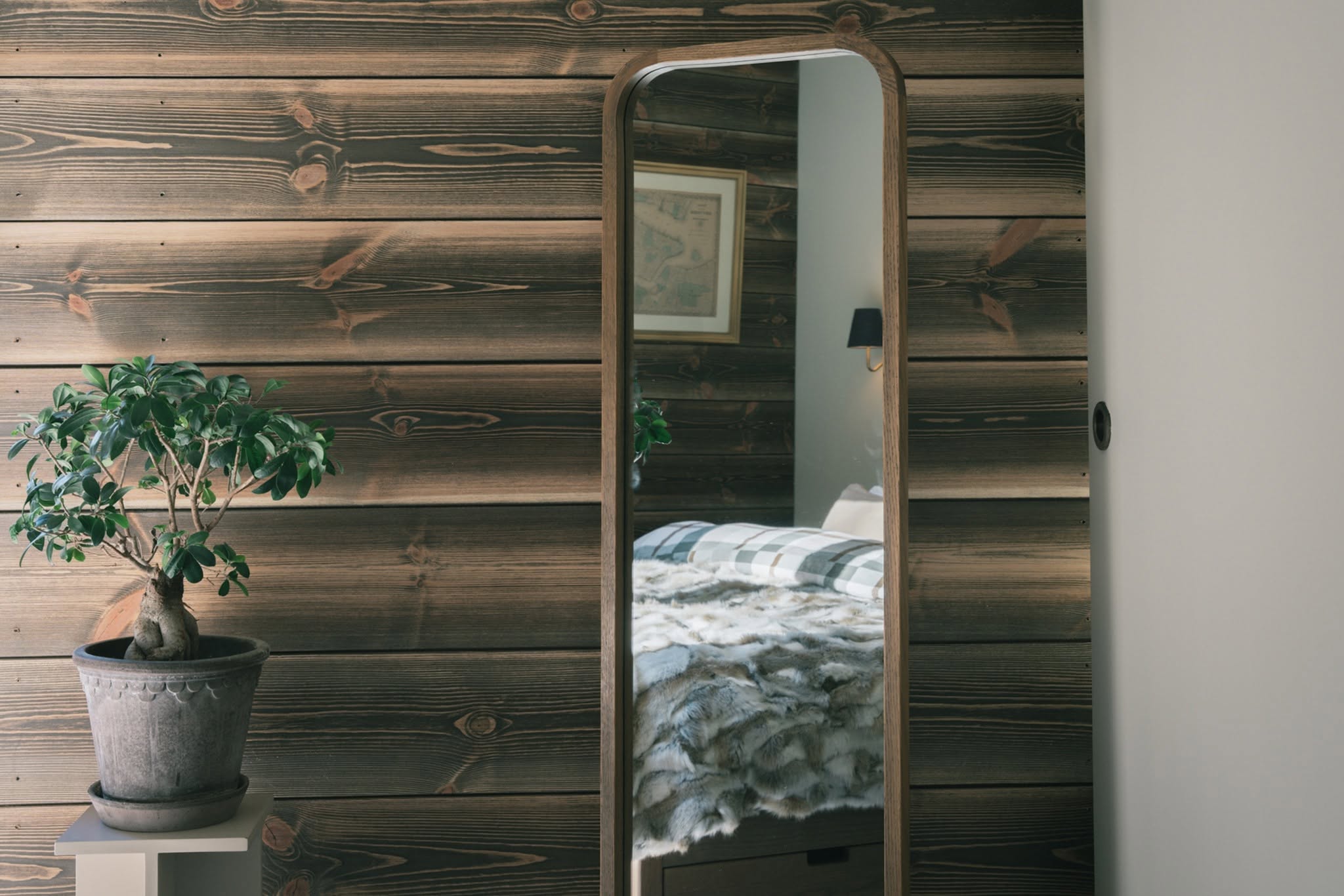 scandinavi dầu lau gỗ